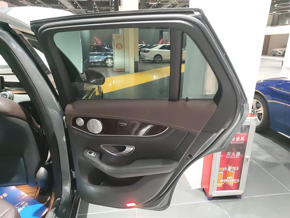 Mercedes-Benz GLC Mercedes-Benz GLC