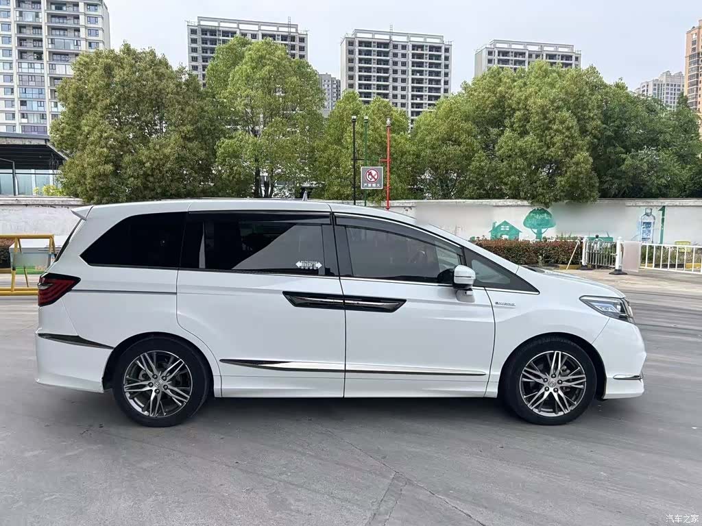 Honda Elysion, 2021 все фото