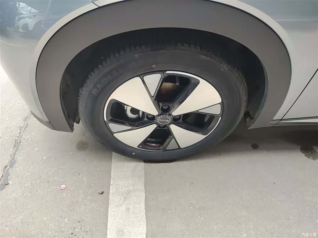 BYD Dolphin, 2023 23