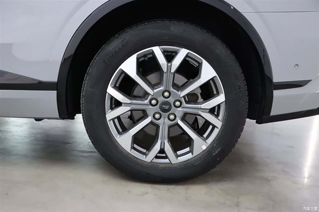 Ford Edge L, 2023 32