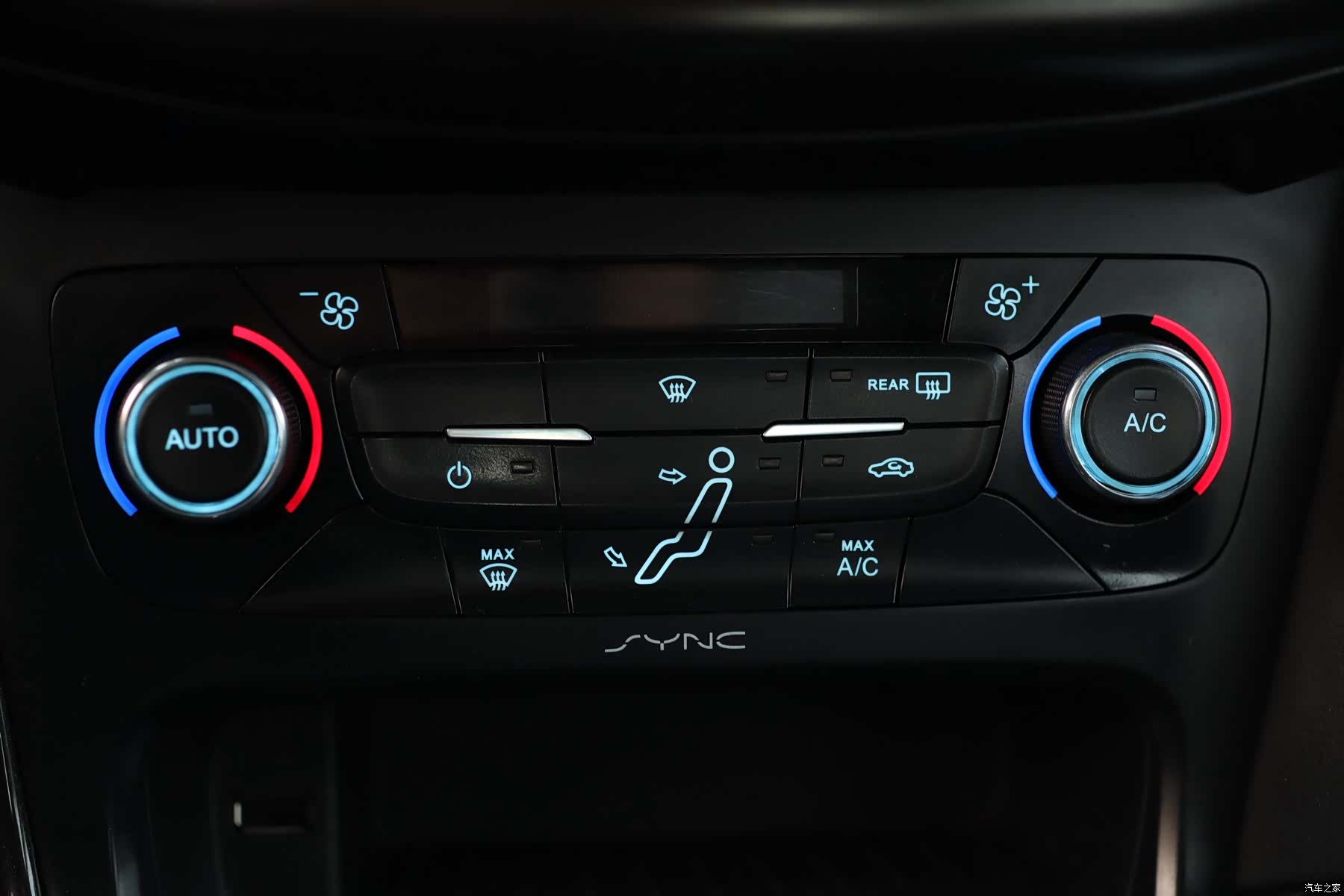 Ford Focus, 2016 9