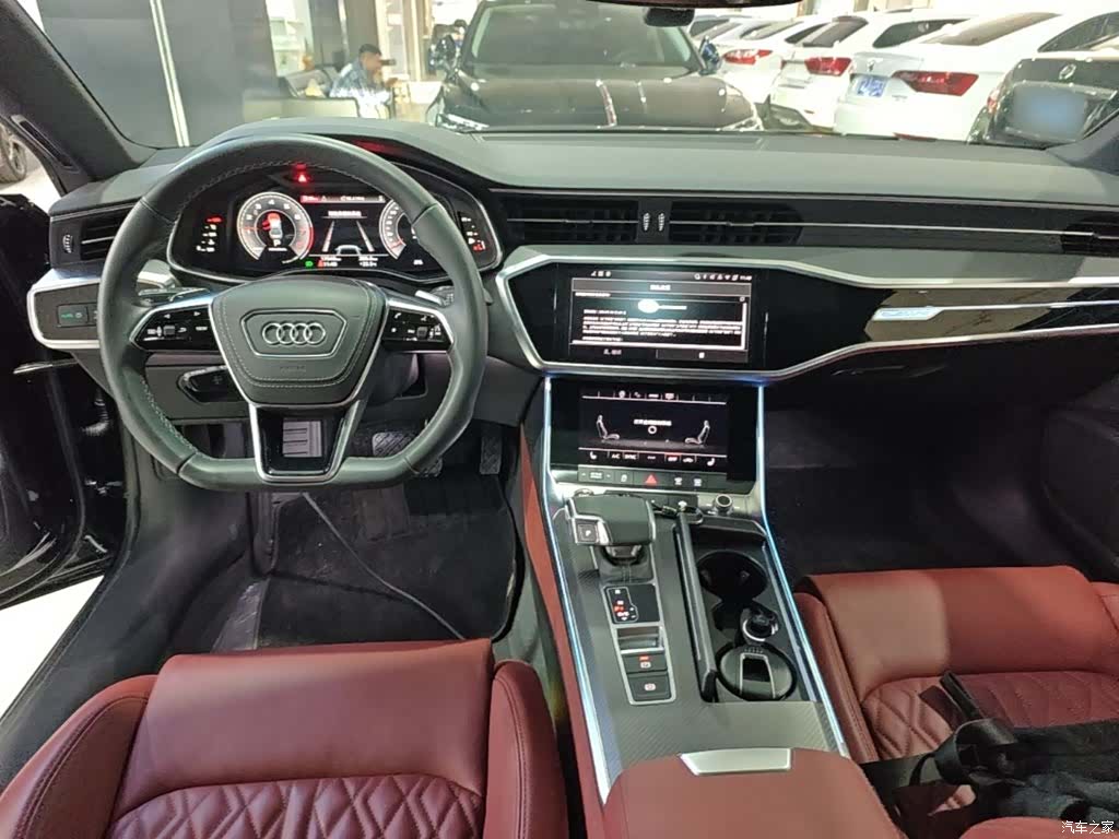 Audi A7L, 2025 10