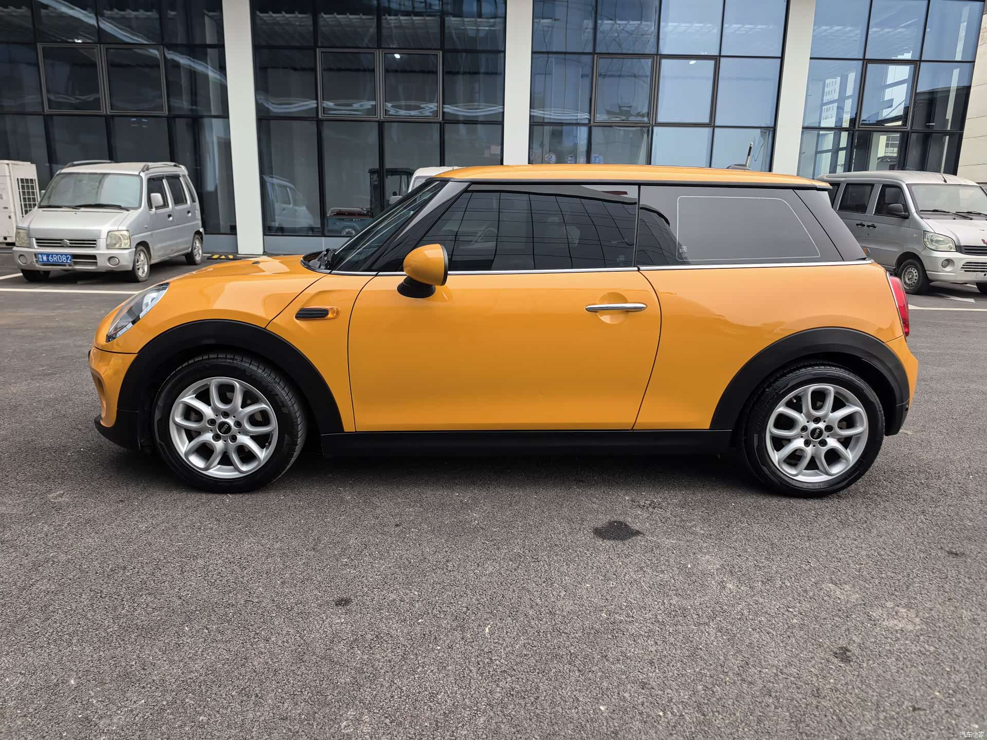 Mini ONE, 2018 3