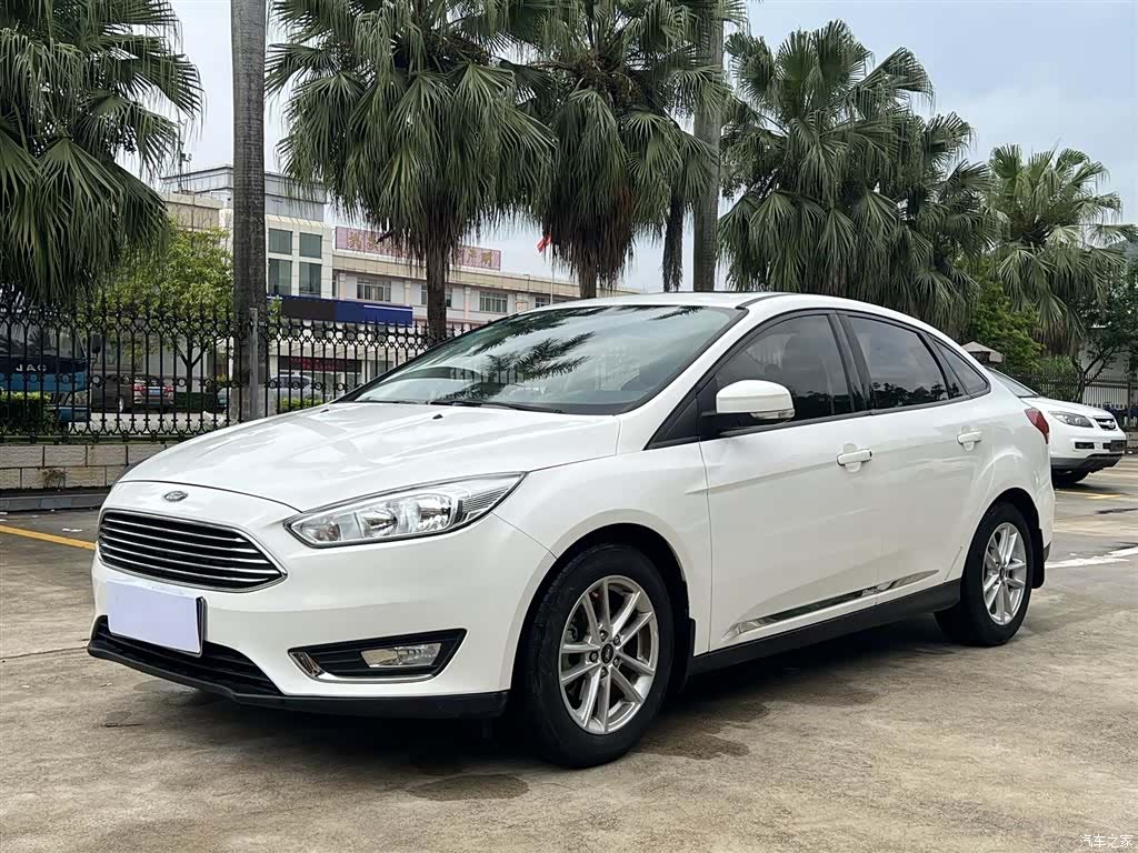 Ford Focus, 2015 1