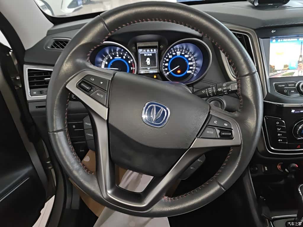 Changan CS35, 2017 11
