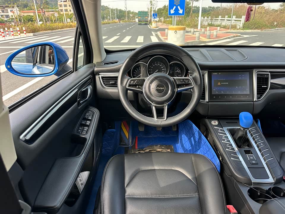Zotye SR9