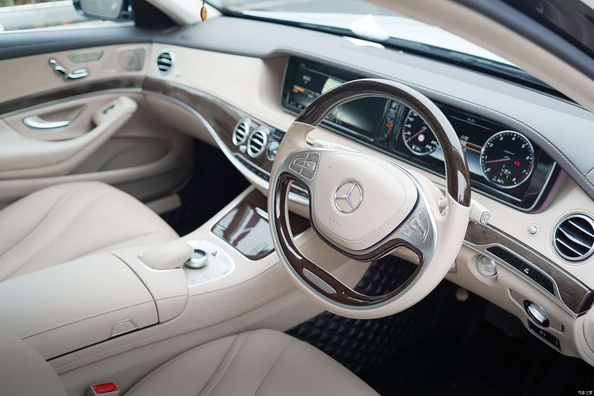 Mercedes-Benz S-Class, 2017 все фото