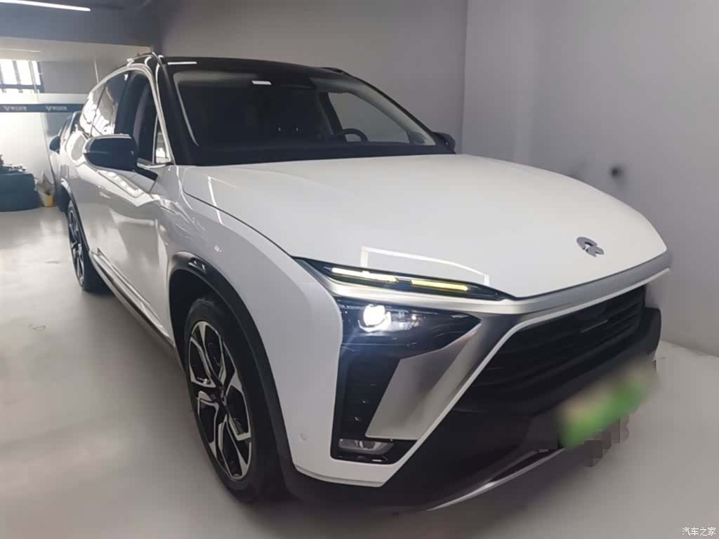 NIO ES8, 2021 4