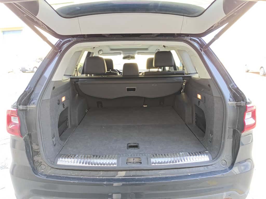 Hongqi HS7, 2023 19