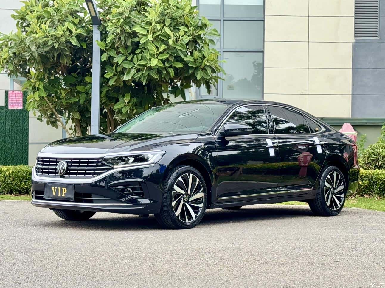 Volkswagen Passat, 2023 1