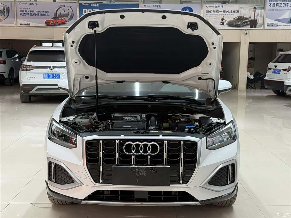 Audi Q2L, 2022 7