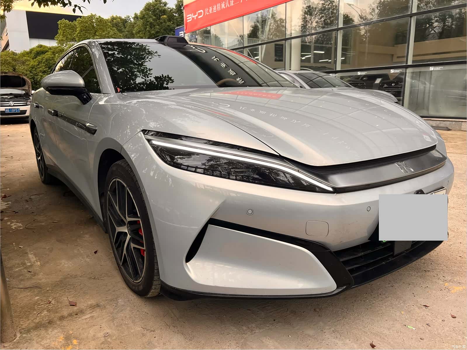 BYD Han, 2025 3