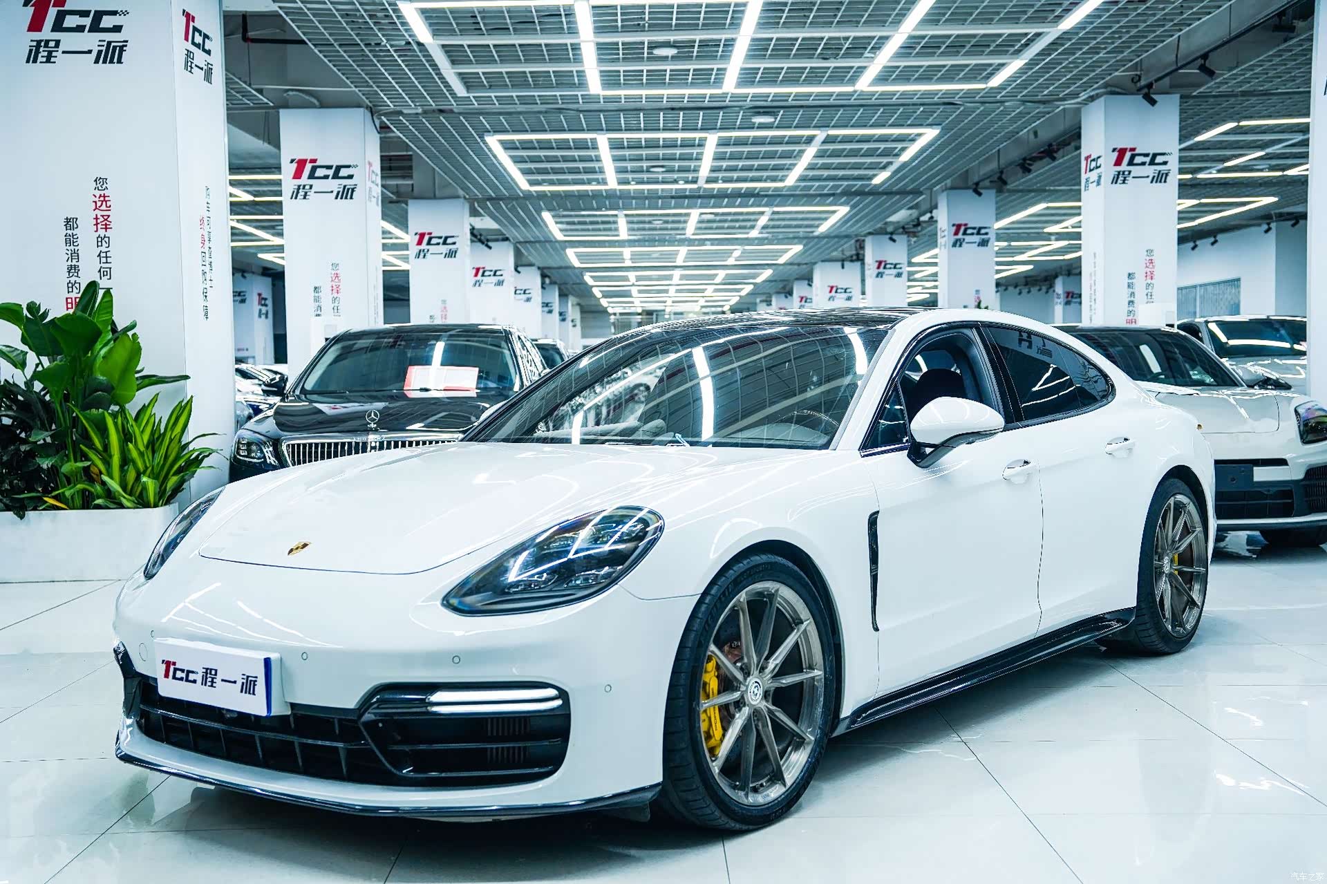 Porsche Panamera, 2017 10
