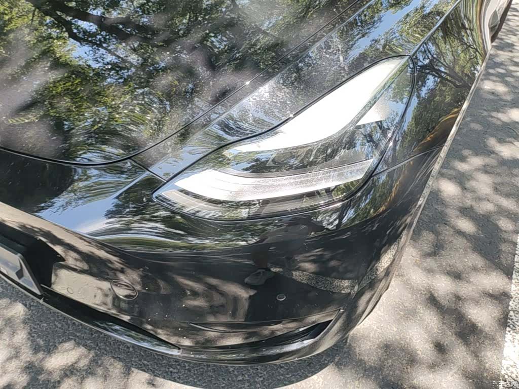 Tesla Model Y, 2022 24