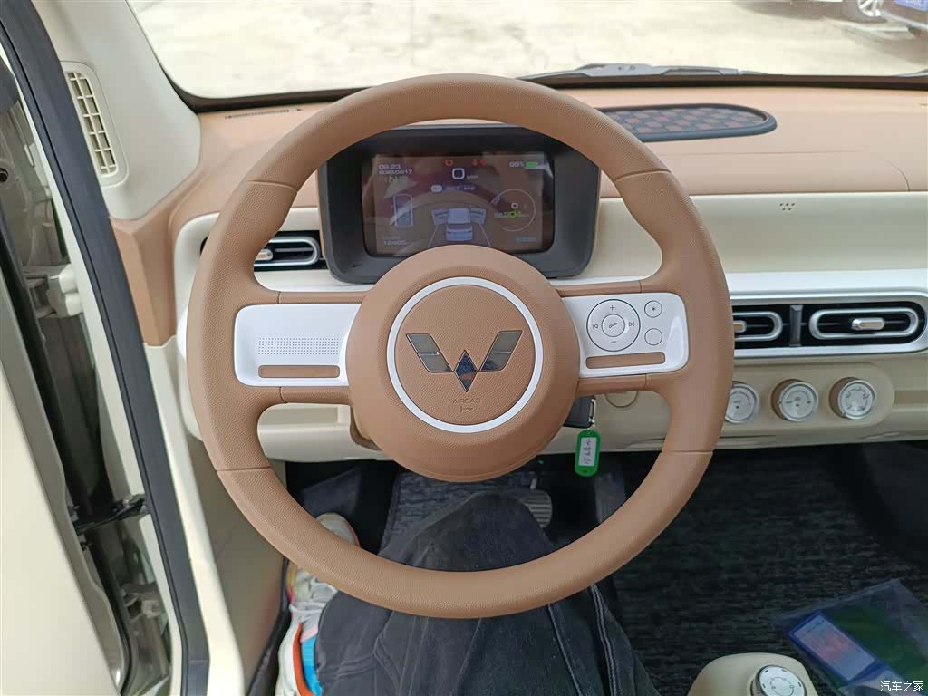 Wuling MINIEV, 2025 7