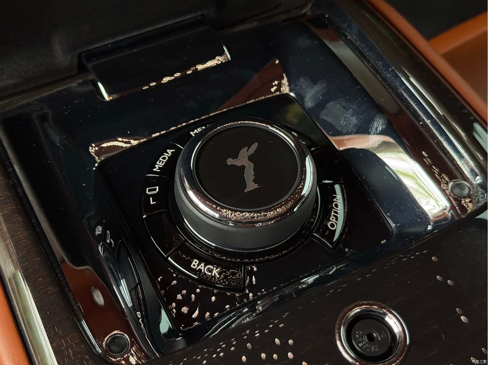Rolls-Royce Phantom, 2020 18
