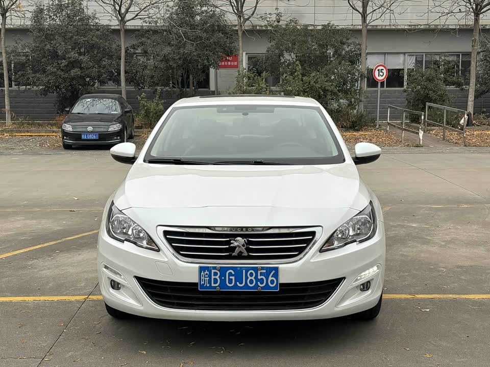 Peugeot 408