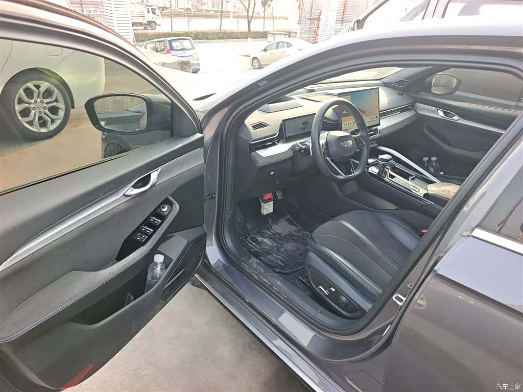 Geely Preface, 2024 13