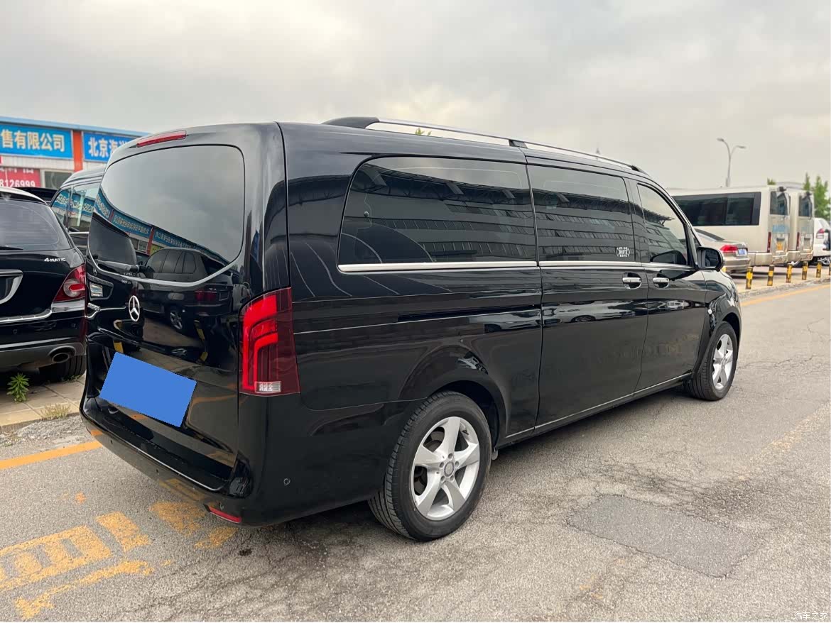 Mercedes-Benz V, 2018 4