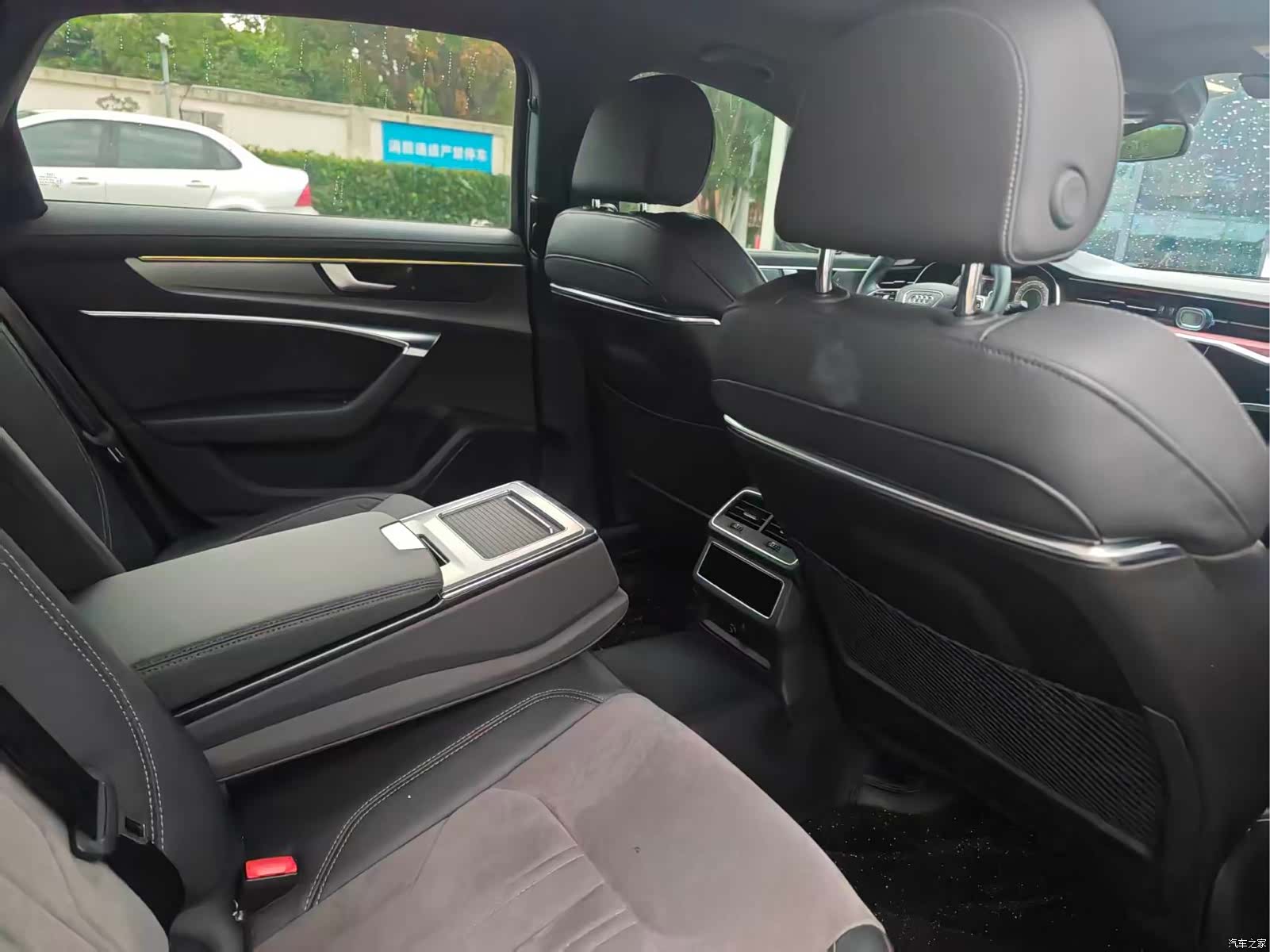 Audi A6L, 2020 10