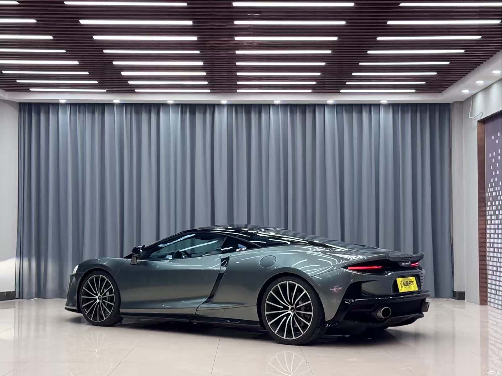 McLaren GT, 2021 9