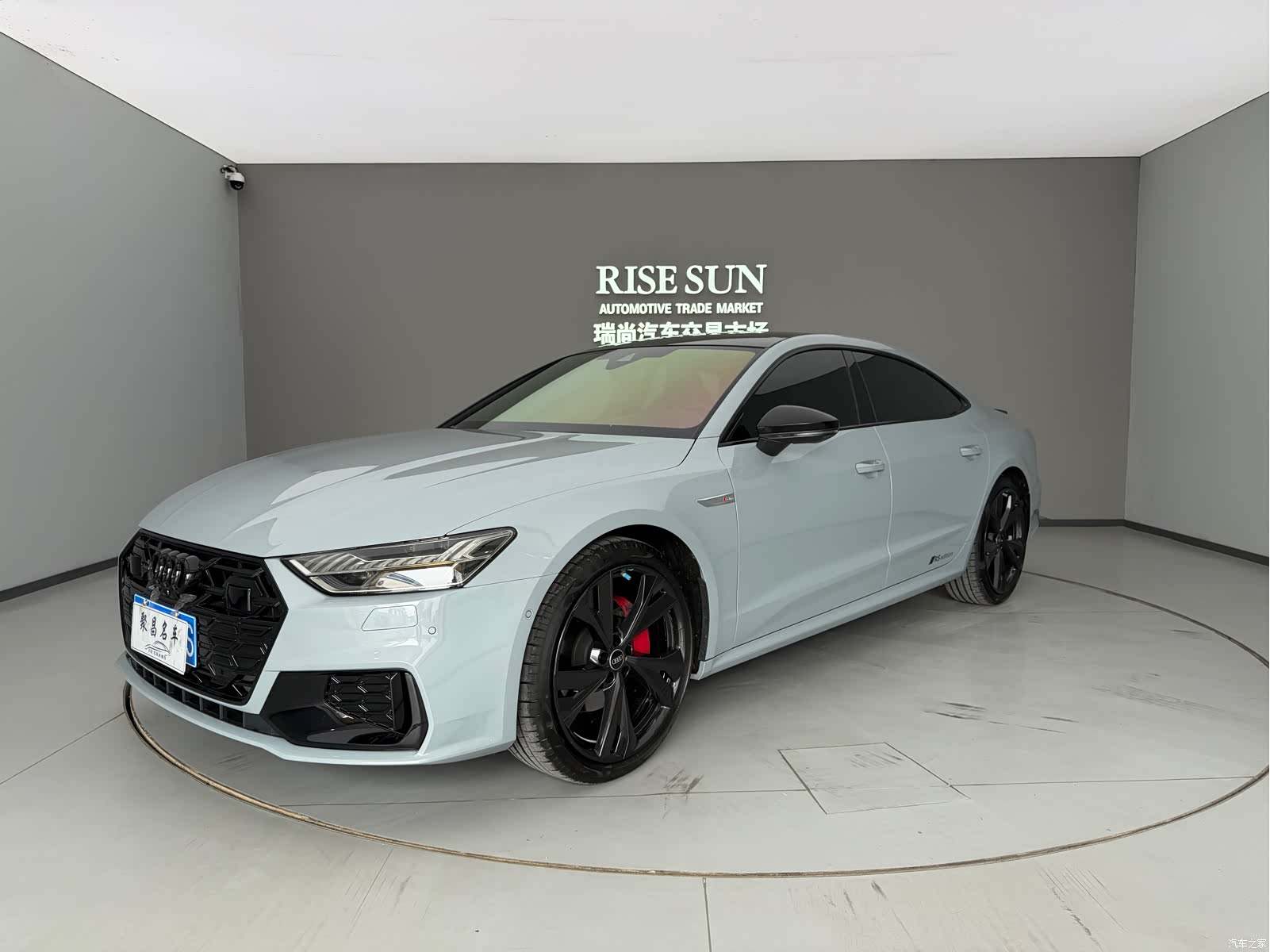 Audi A7L, 2026 1
