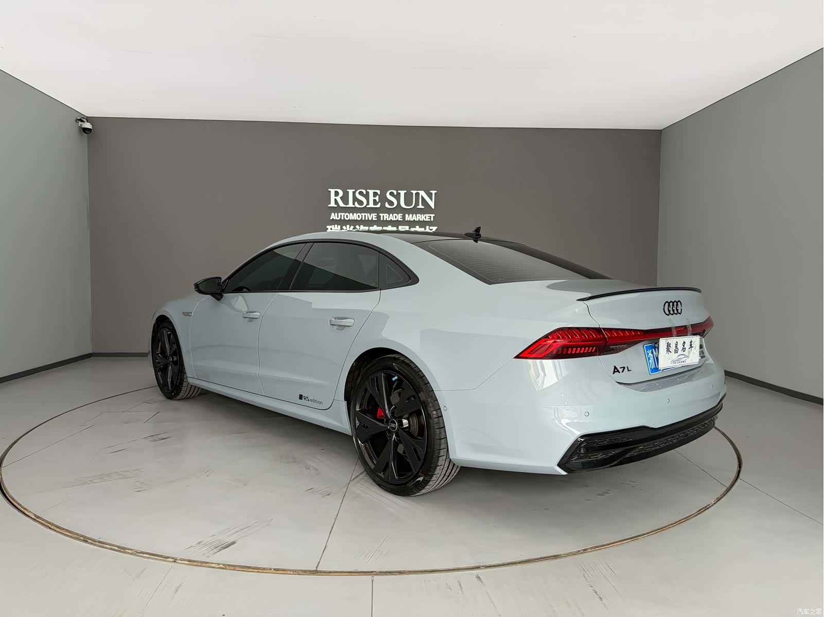 Audi A7L, 2026 все фото