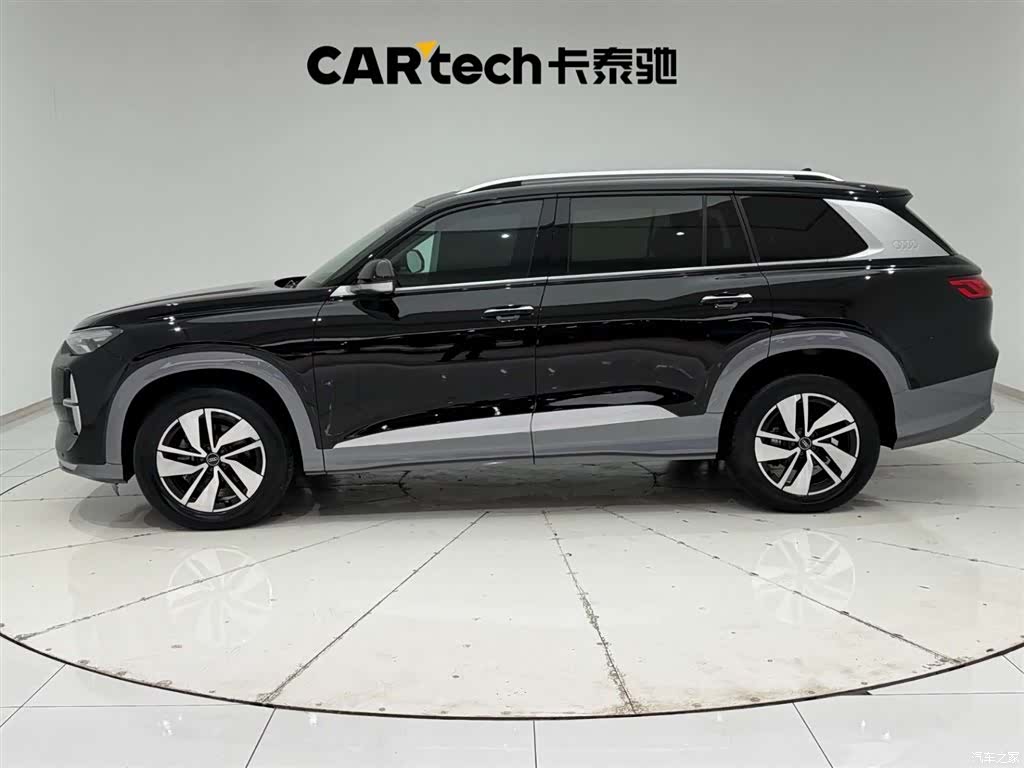 Audi Q6, 2023 6