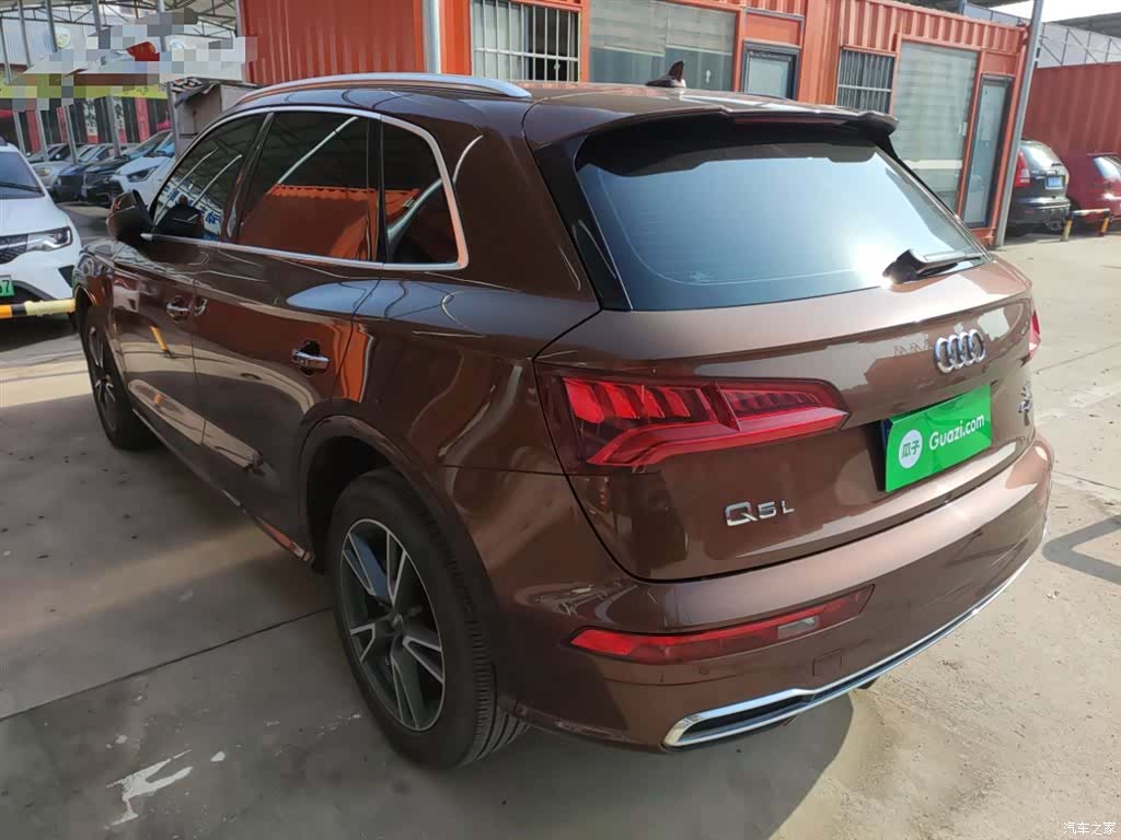 Audi Q5L, 2019 все фото