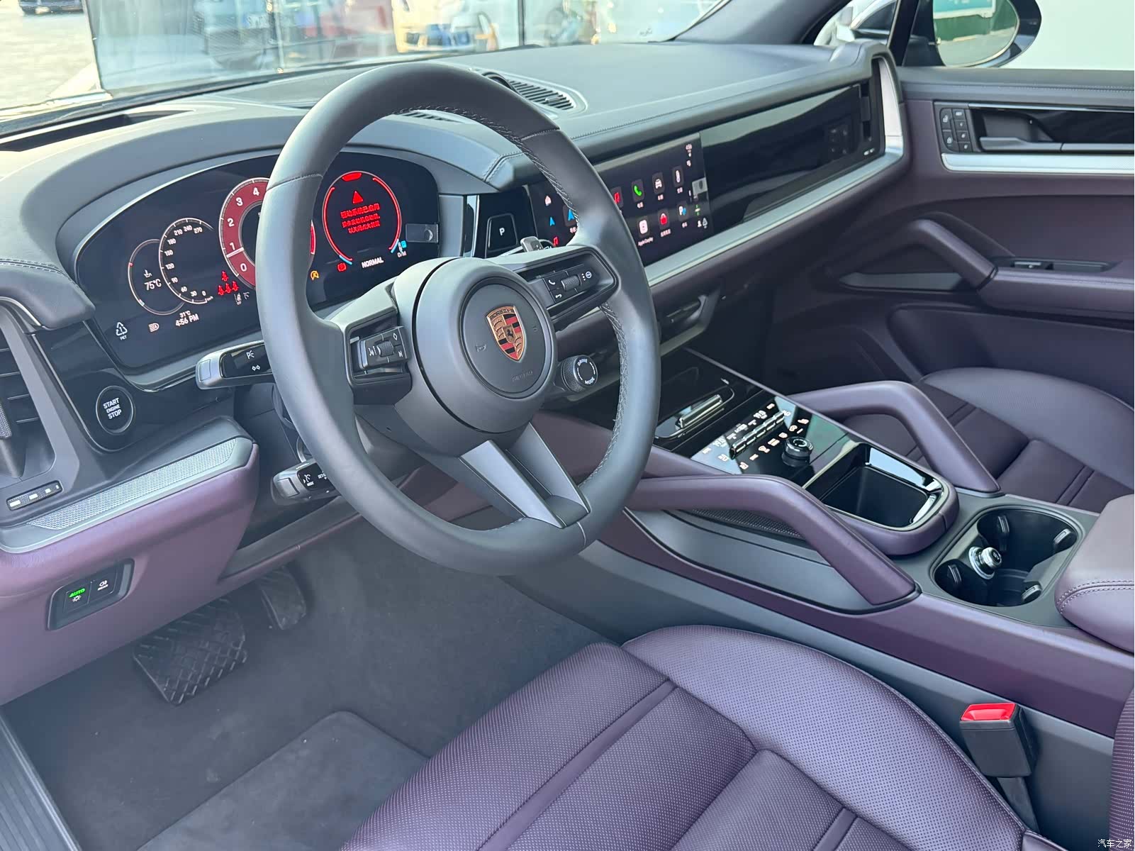 Porsche Cayenne, 2025 9