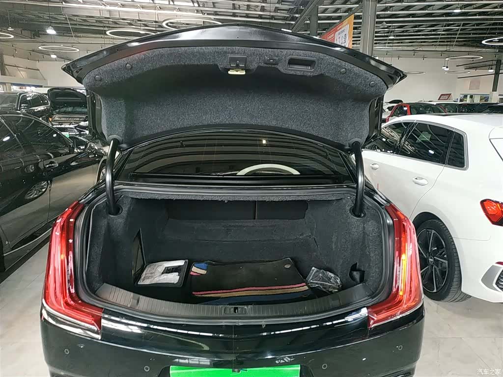 Cadillac XTS, 2019 19