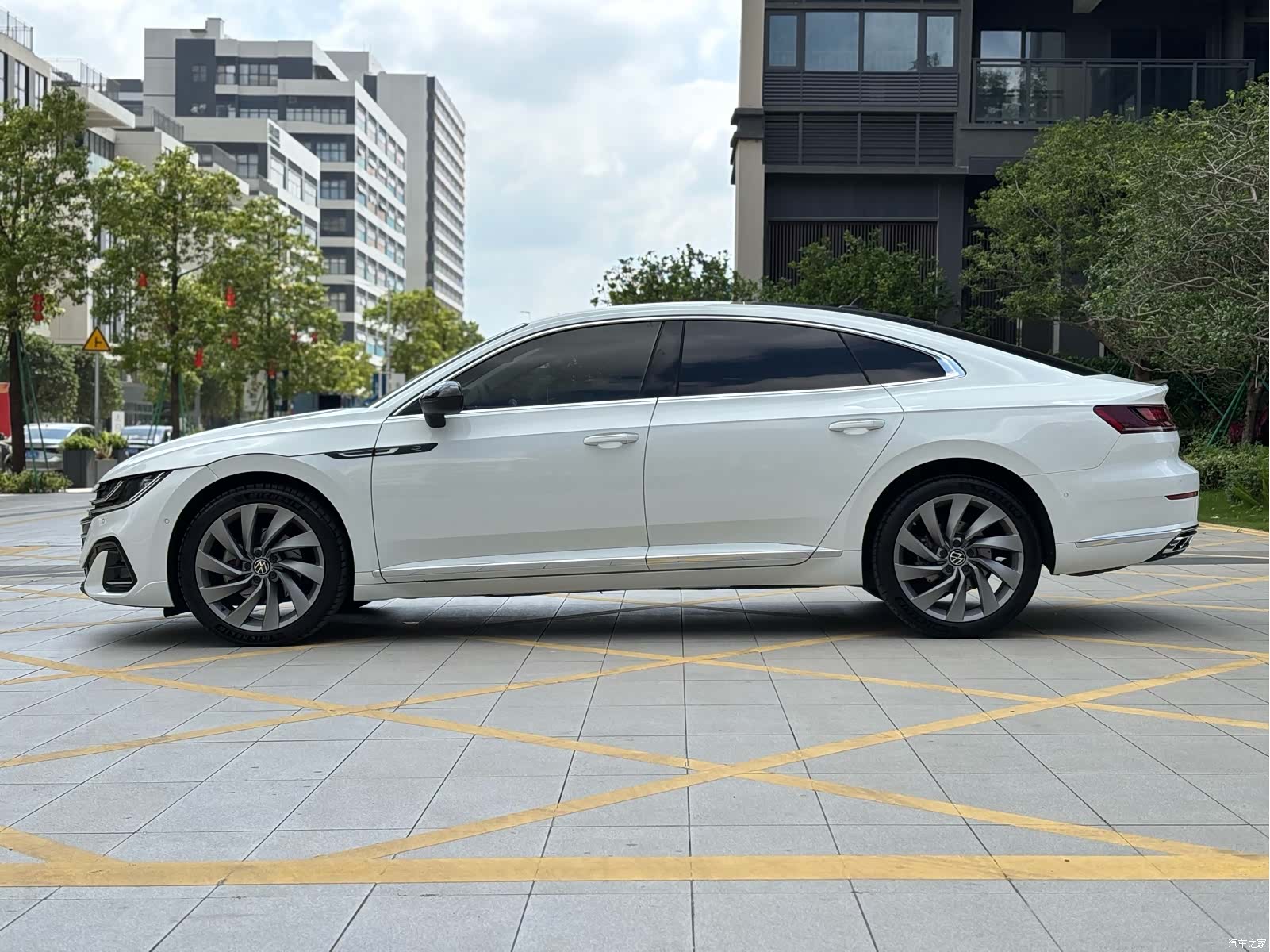 Volkswagen CC, 2021 28