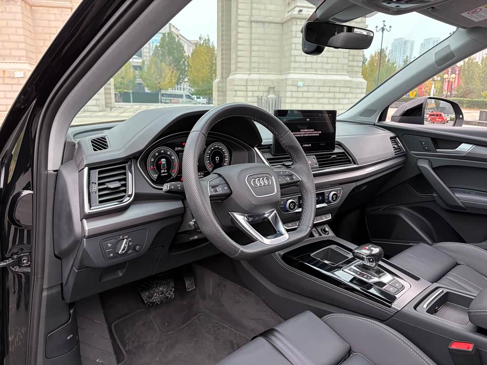 Audi Q5L