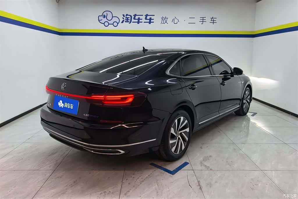 Volkswagen Passat, 2023 3