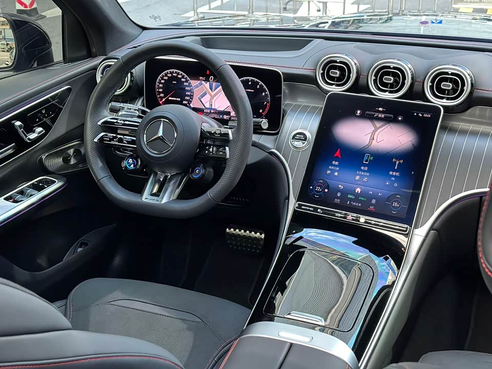 Mercedes-Benz GLC AMG