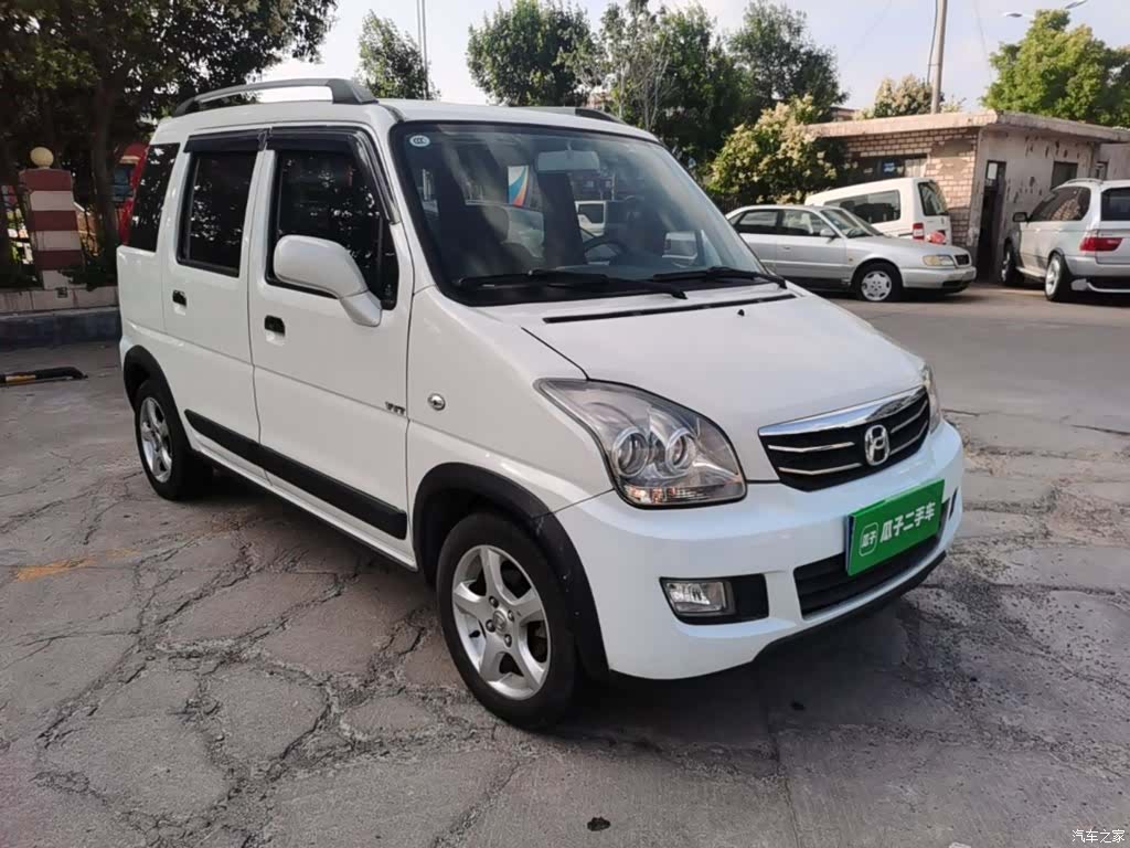 Suzuki X5, 2015 4