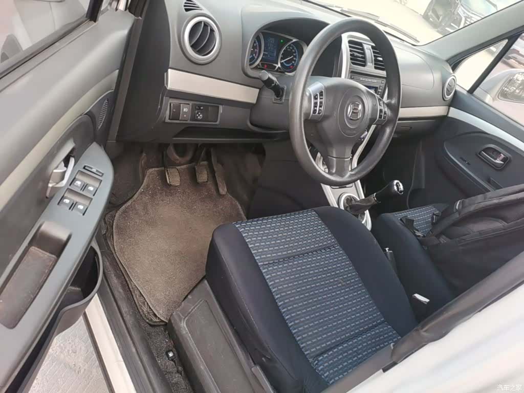 Suzuki X5, 2015 16