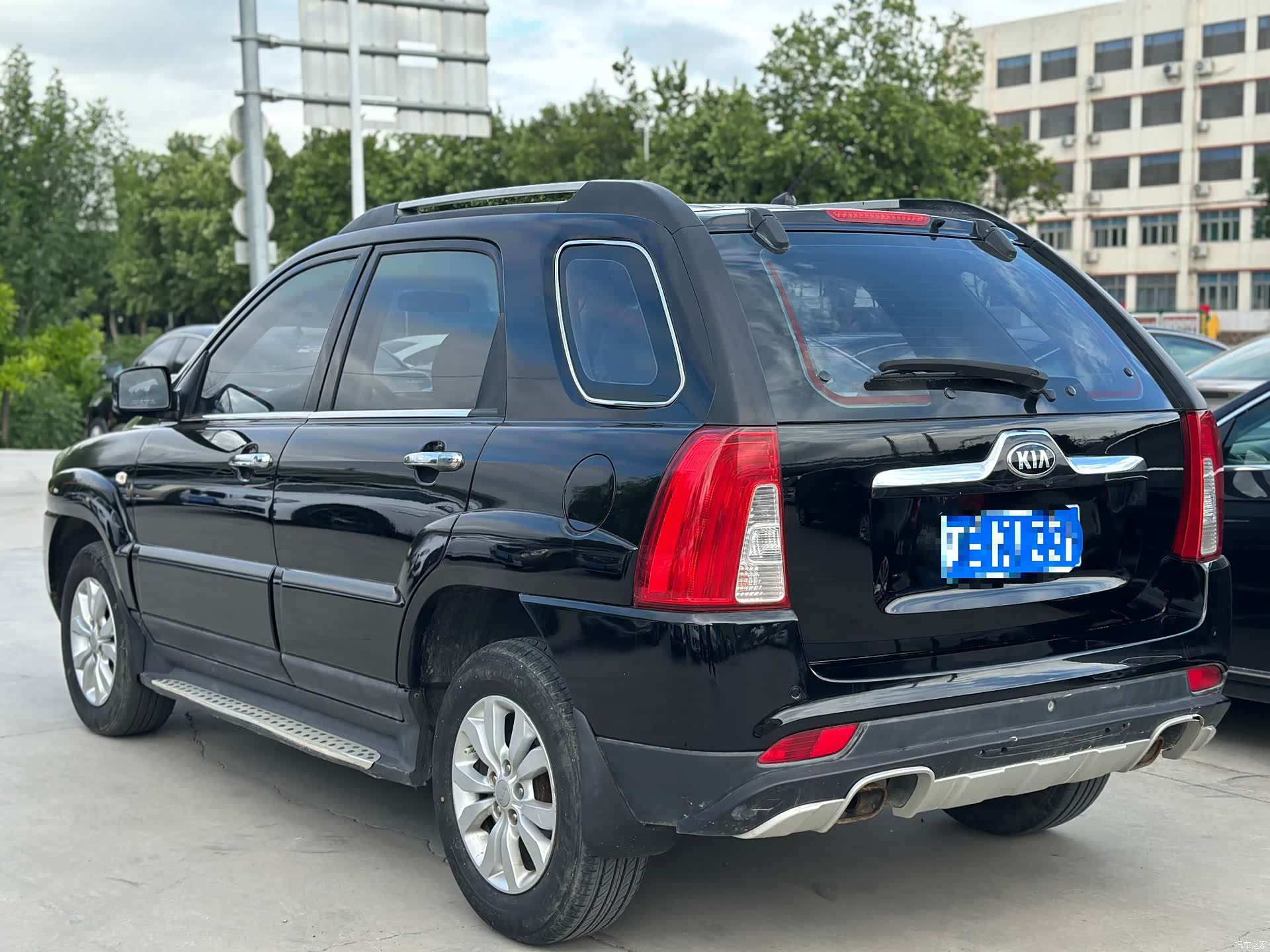 Kia GL, 2015 3