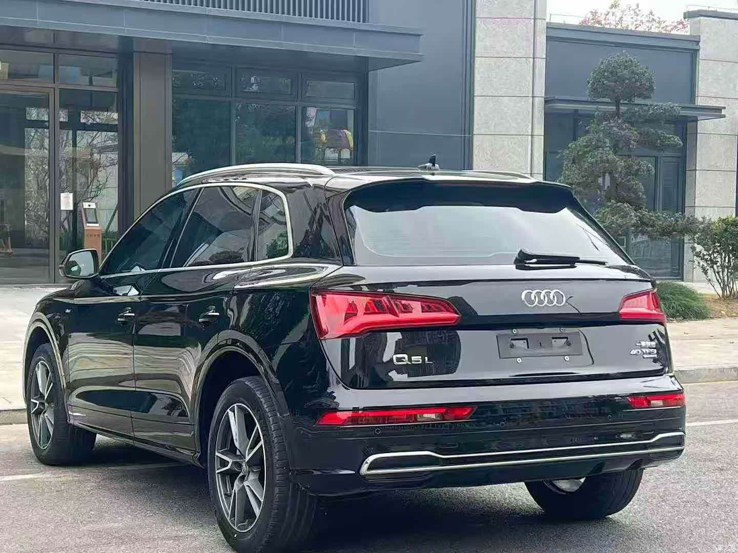 Audi Q5L, 2020 7