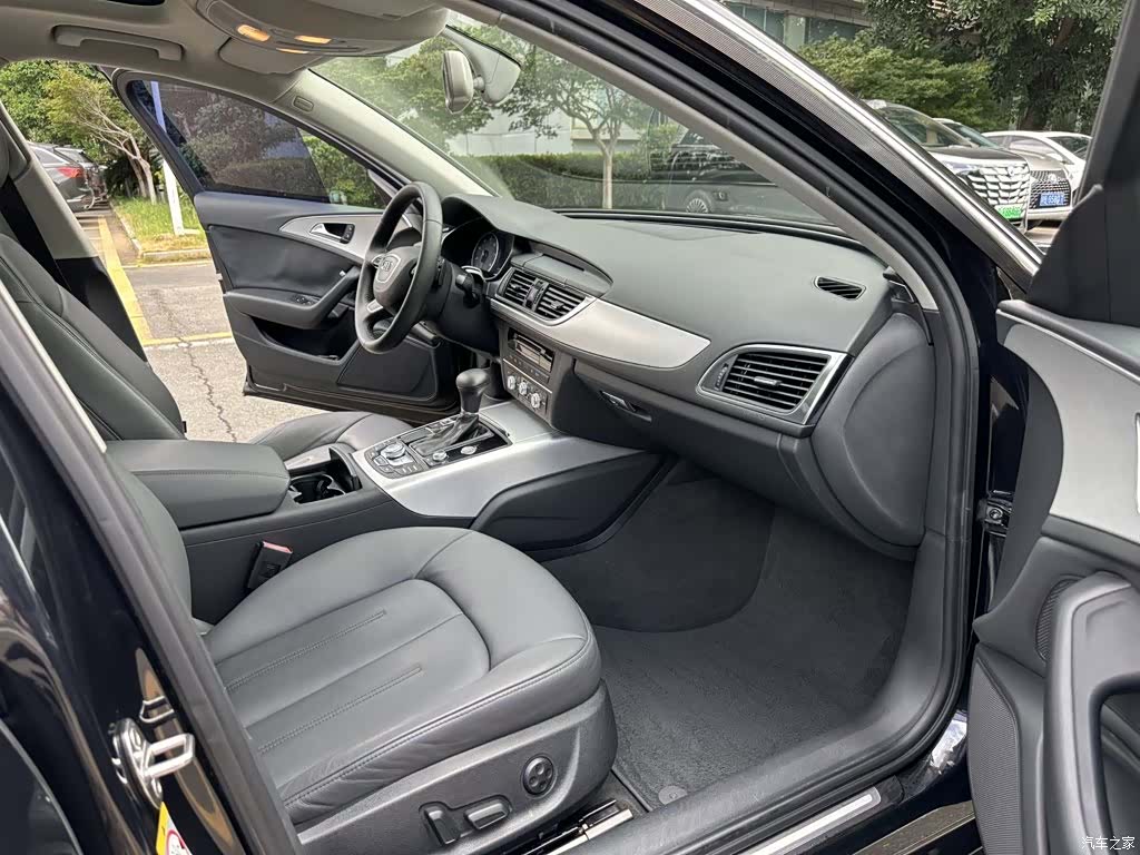 Audi A6L, 2013 13