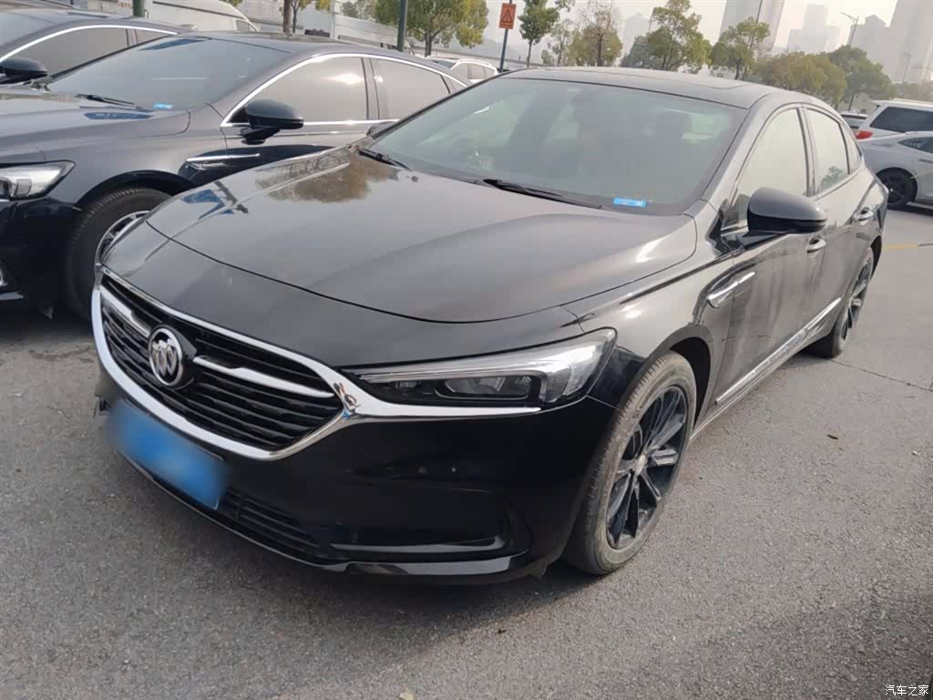 Buick LaCrosse, 2021 1