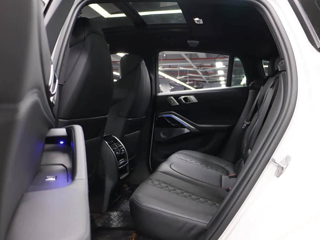 BMW X6, 2022 22