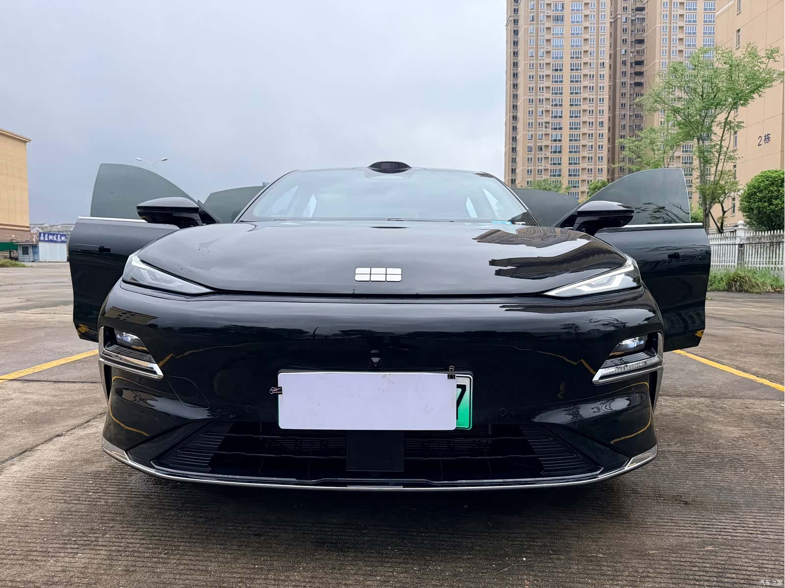 Geely 8, 2025 25