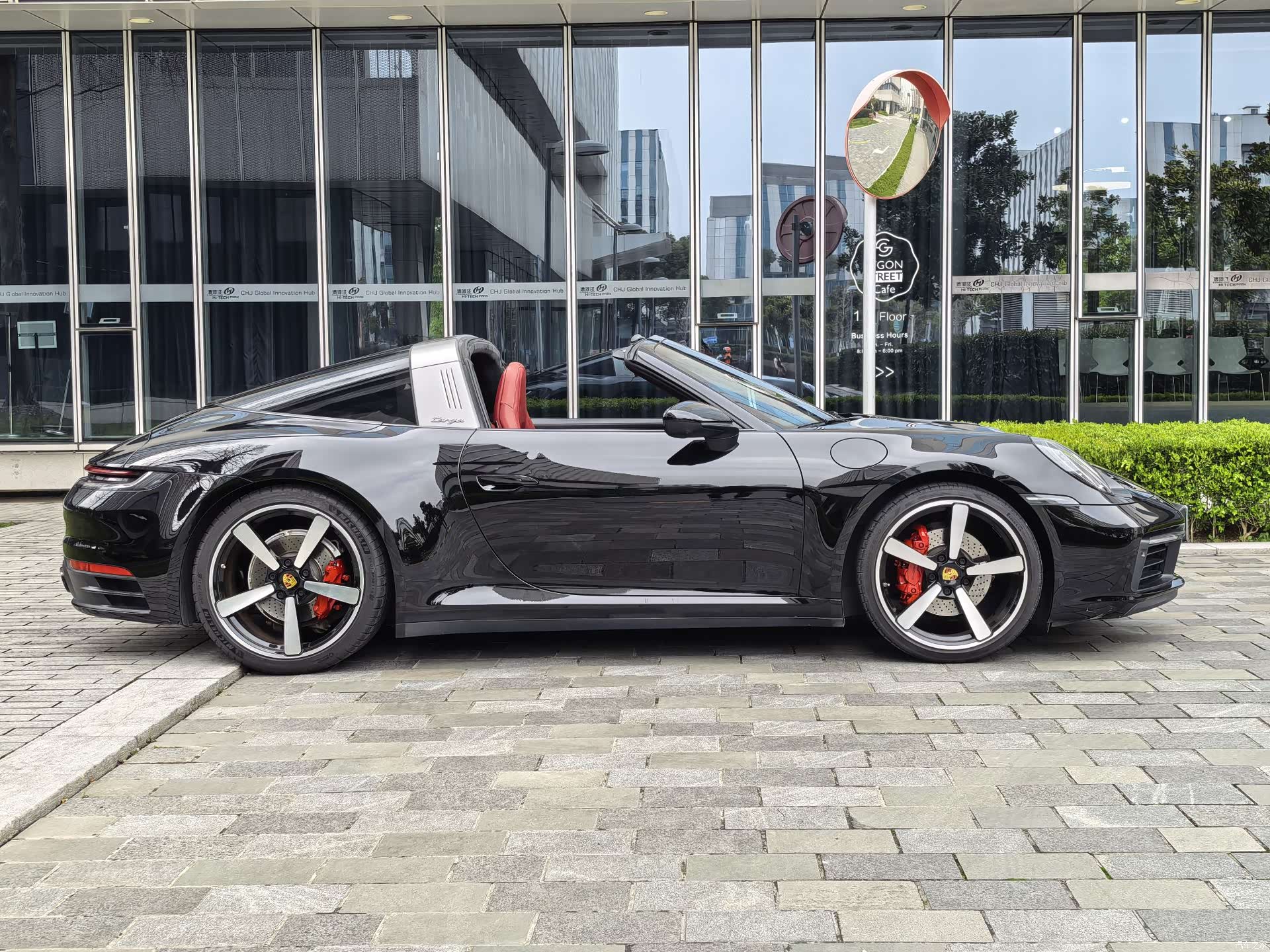 Porsche 911, 2021 8