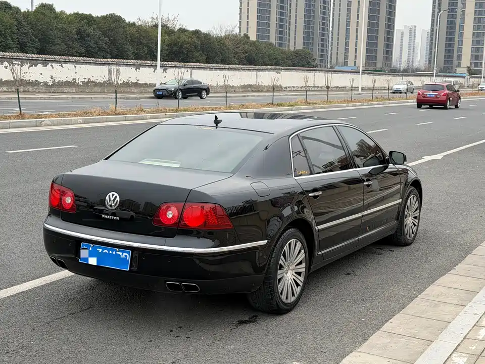 Volkswagen Phaeton