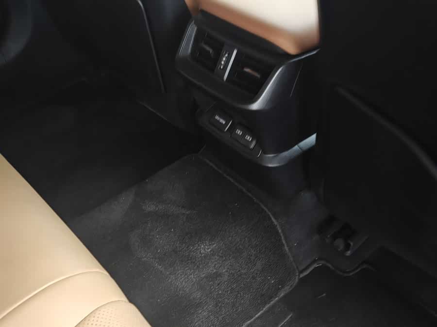 Lexus ES 2023, фото 13