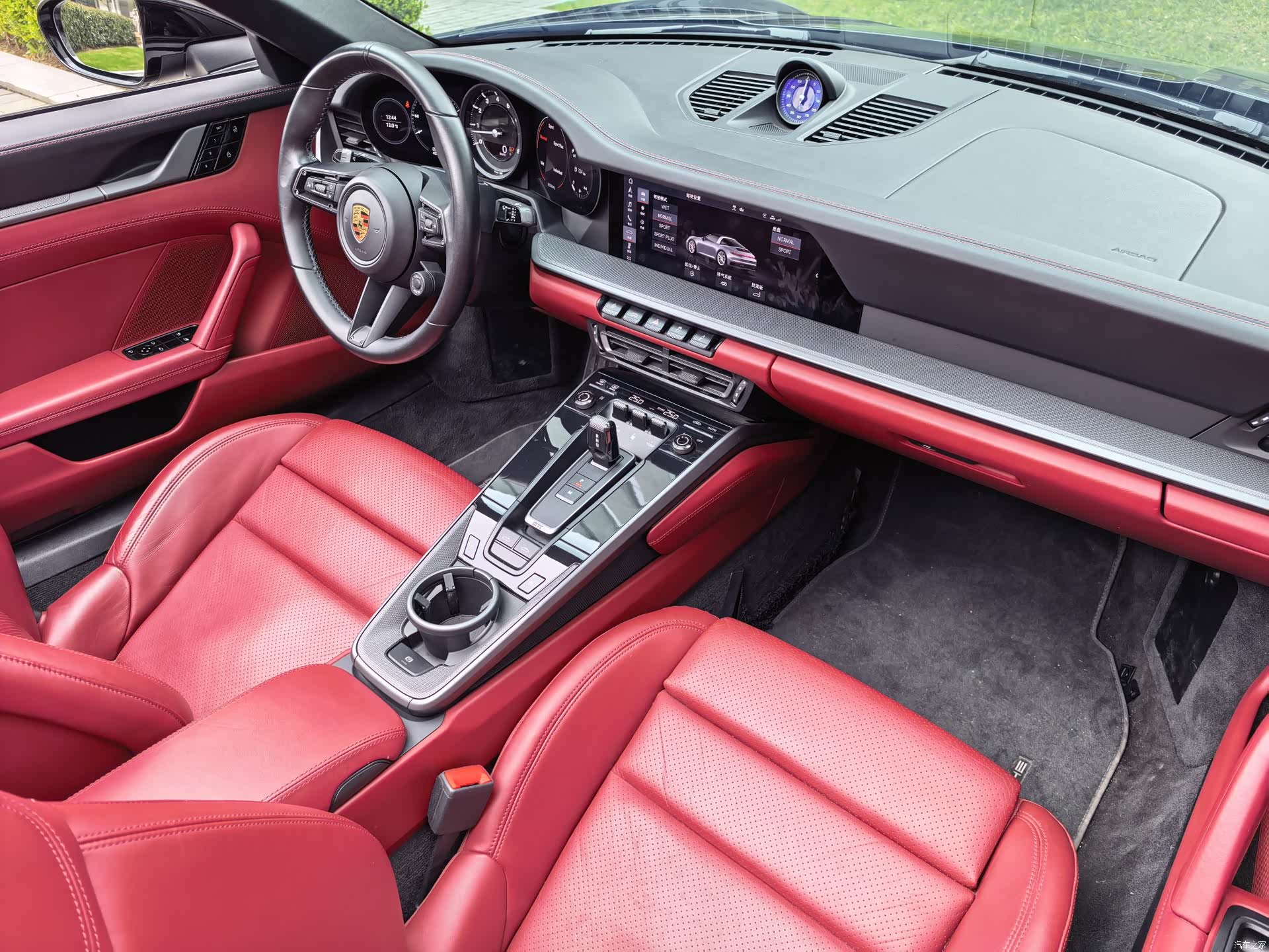 Porsche 911, 2021 30