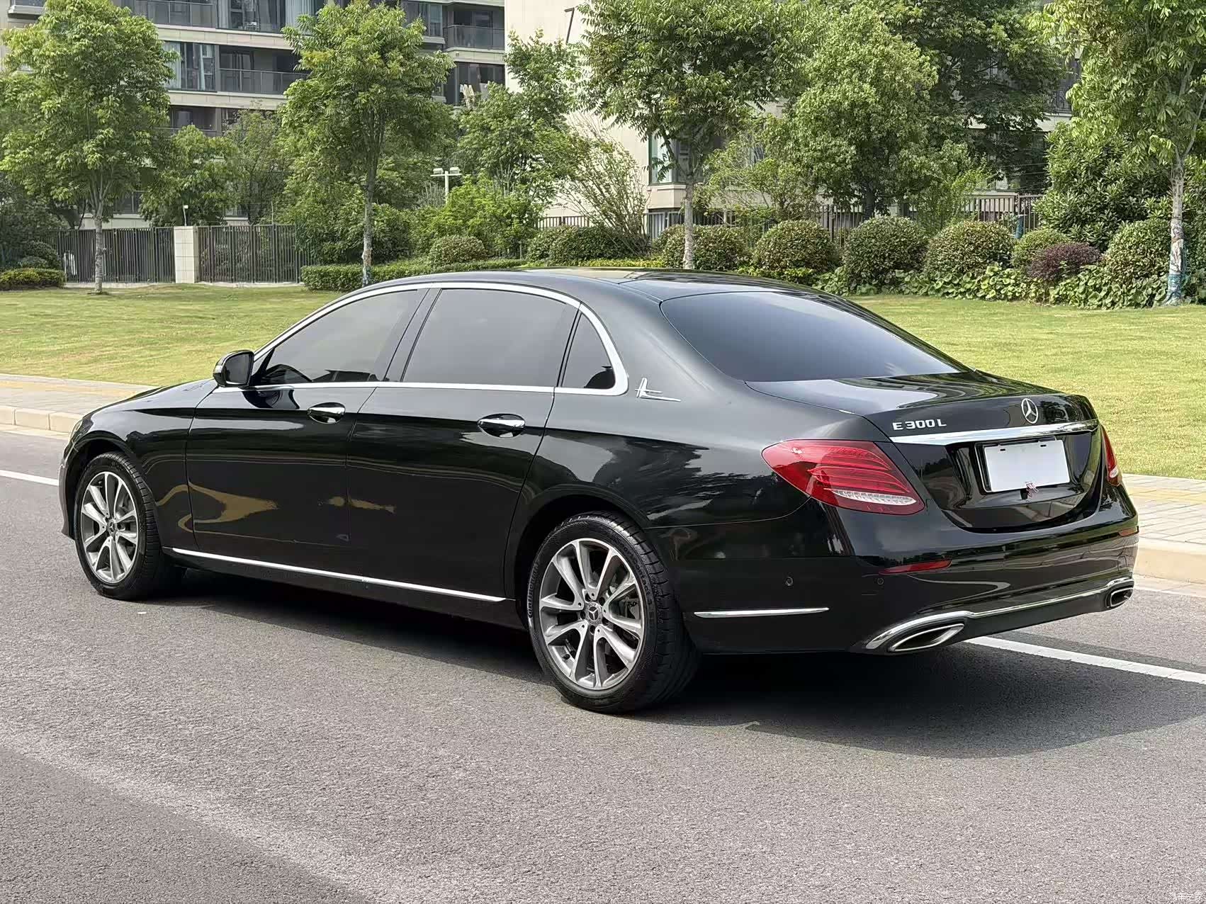 Mercedes-Benz E-Class, 2018 6