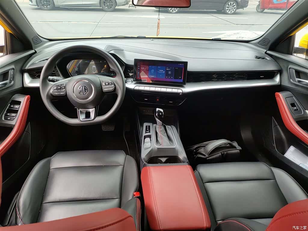 MG MG5, 2022 10