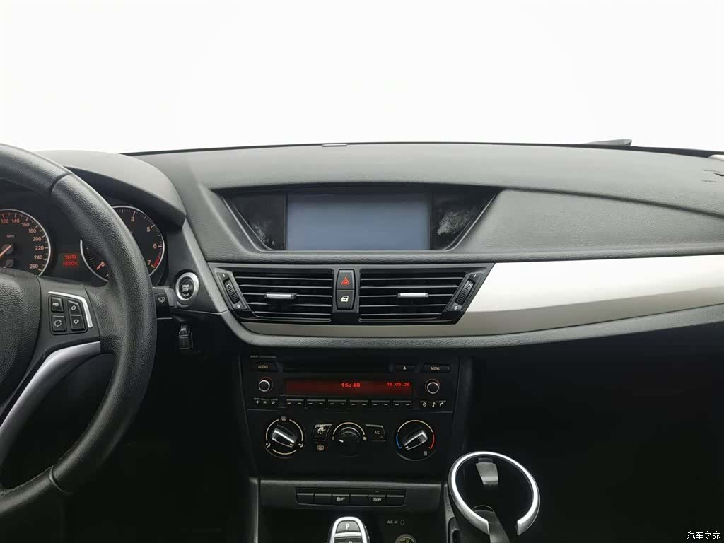 BMW X1, 2014 12